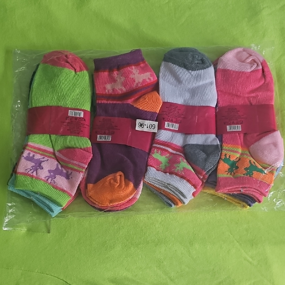 Women's Ankle Socks with Reindeer - Multiple Colors, 12 pairs